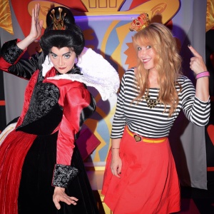 Club Villain with the Queen of hearts