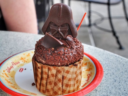 Star Wars cupcake