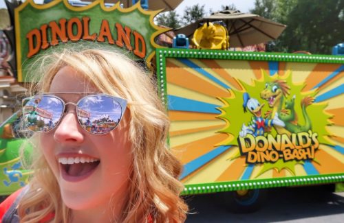 Incredible Summer Donald's Dino Bash